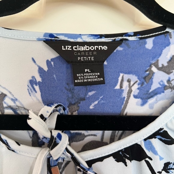 Liz Claiborne top, size LP - Picture 3 of 7